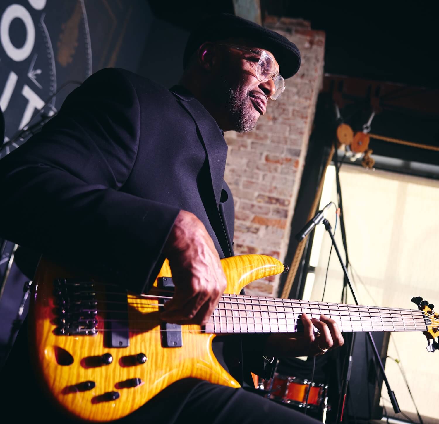 Gerald Veasley
